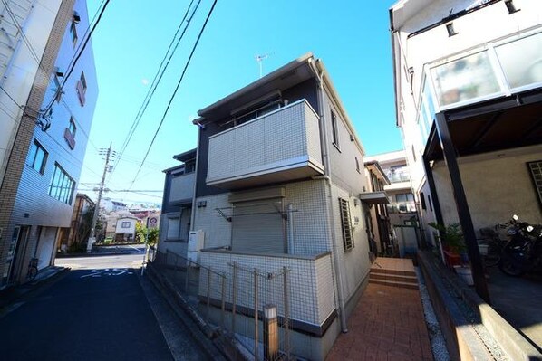 メゾン シャンスの物件外観写真